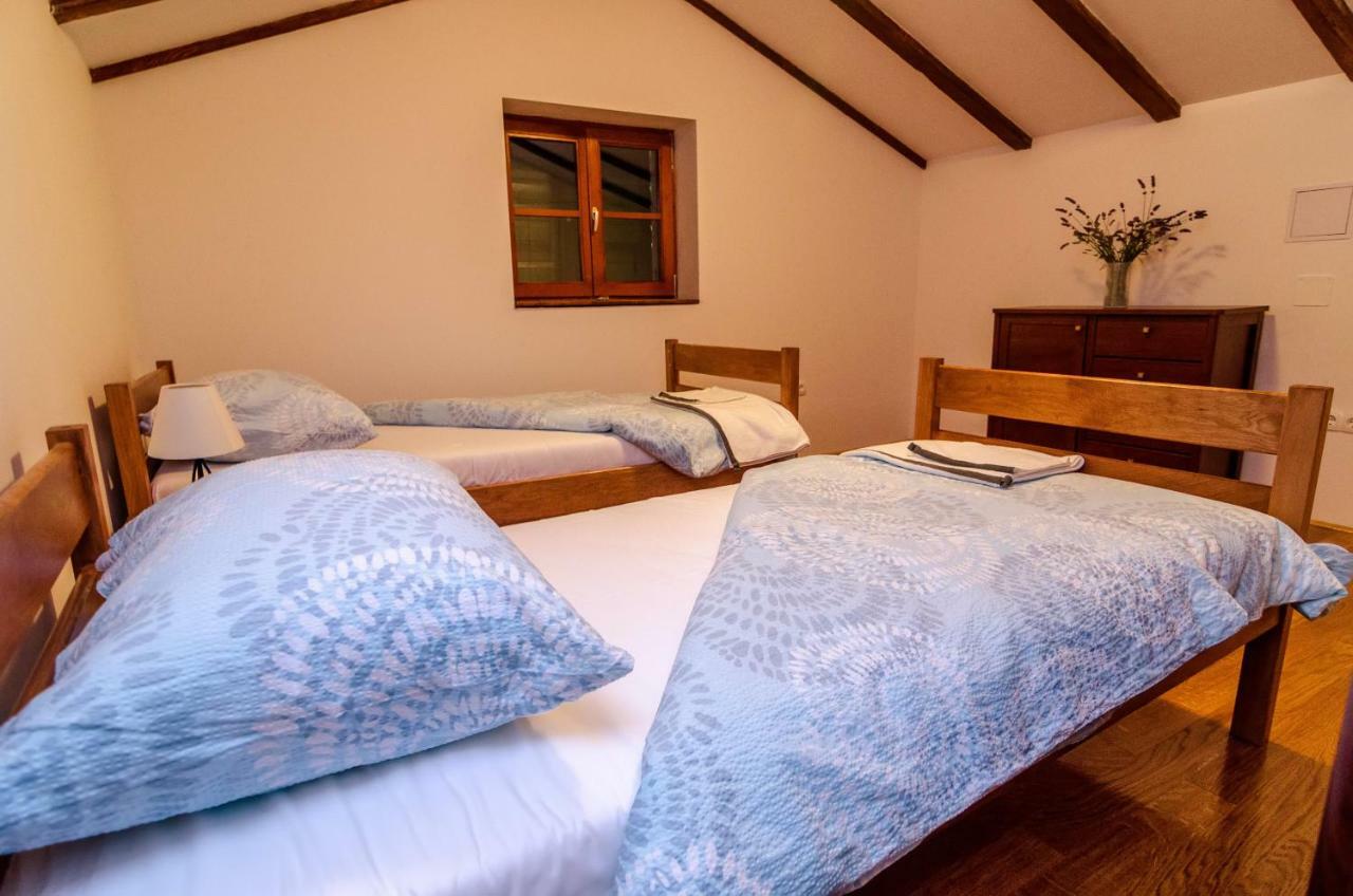 Stone House Knezevic Villa Vinjerac Bagian luar foto