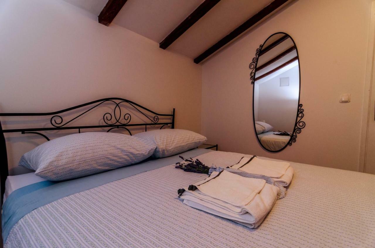 Stone House Knezevic Villa Vinjerac Bagian luar foto