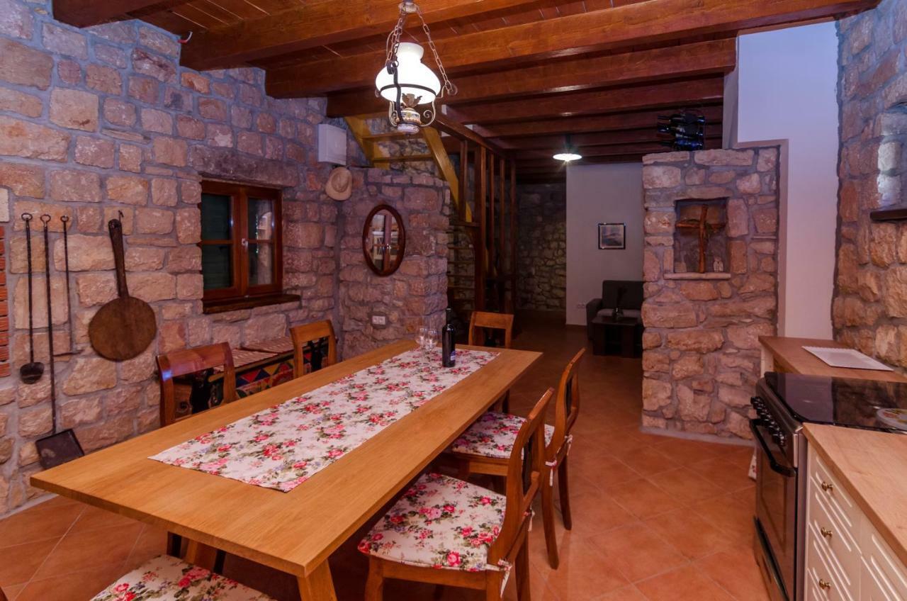 Stone House Knezevic Villa Vinjerac Bagian luar foto